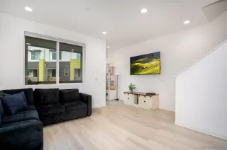 Photo #6: 250044341 Listing