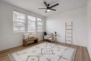 Photo #5: 250044342 Listing