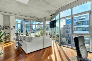 Photo #2: 250044357 Listing