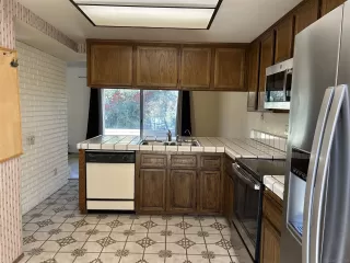 Photo #5: 250044361 Listing 