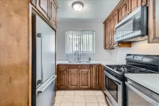 Photo #5: 250044364 Listing 