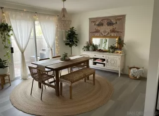 Photo #3: 250044367 Listing