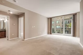 Photo #6: 250044373 Listing