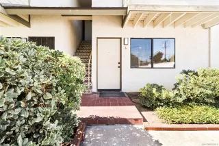 Photo #3: 250044384 Listing