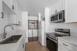 Photo #6: 250044392 Listing