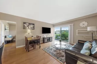 Photo #1: 250044413 Listing 