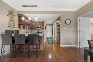 Photo #2: 250044413 Listing 