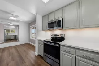 Photo #4: 250044438 Listing 