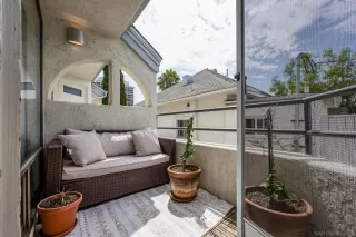 Photo #4: 250044483 Listing