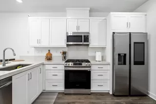 Photo #3: 250044492 Listing 