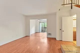 Photo #1: 250044506 Listing 