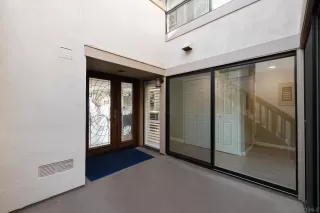 Photo #2: 250044526 Listing