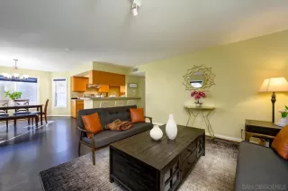 Photo #3: 250044539 Listing 