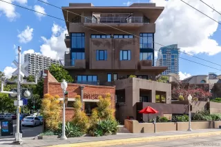 Photo #2: 250044543 Listing 