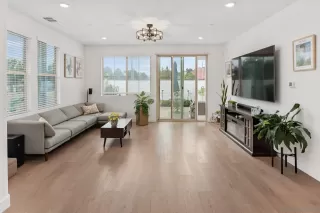 Photo #5: 250044594 Listing