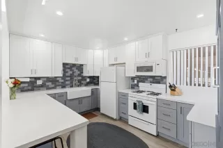 Photo #2: 250044669 Listing 