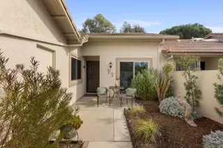 Photo #3: 250044671 Listing 