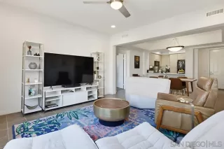 Photo #4: 250044680 Listing