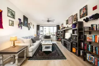 Photo #2: 250044689 Listing 