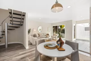 Photo #1: 250044702 Listing 