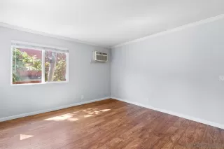 Photo #4: 250044729 Listing