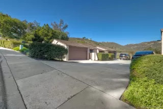 Photo #3: 250044730 Listing