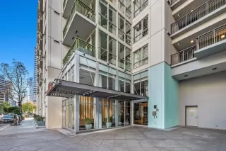 Photo #5: 250044732 Listing