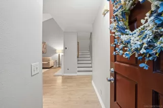 Photo #2: 250044805 Listing 