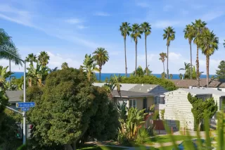 Browse active condo listings in VILLA LA JOLLA AT WINDANSEA BEACH