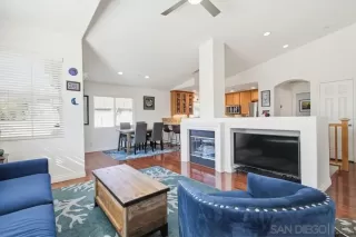 Photo #5: 250044835 Listing