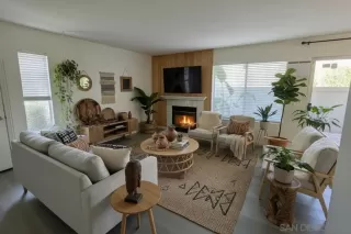 Photo #2: 250044866 Listing