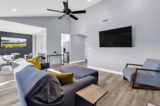 Photo #4: 250044877 Listing