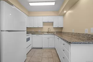 Photo #6: 250044897 Listing