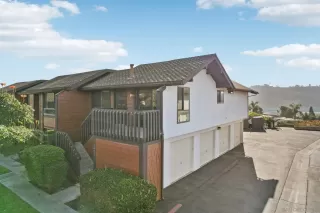 Photo #1: 250044929 Listing