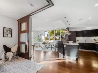 Photo #3: 250044935 Listing 