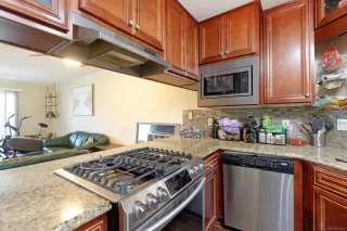 Photo #5: 250044985 Listing 