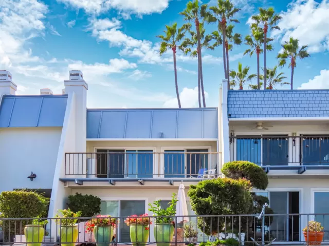 MLS: 250045013 Condo For Sale