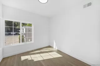 Photo #2: 250045048 Listing 