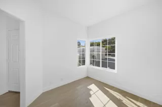 Photo #4: 250045048 Listing 