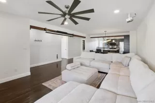 Photo #3: 250045065 Listing 