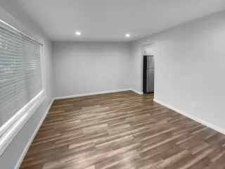 Photo #5: 250045094 Listing