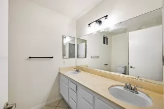 Photo #5: 250045096 Listing 