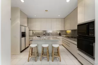 Photo #6: 250045103 Listing 