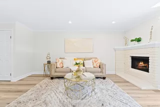 Photo #2: 250045117 Listing