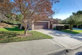 Photo #2: 250045126 Listing 