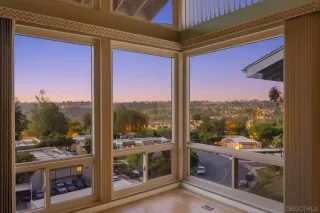 Photo #1: 250045158 Listing