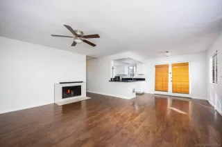 Photo #3: 250045197 Listing