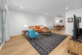 Photo #4: 250045208 Listing