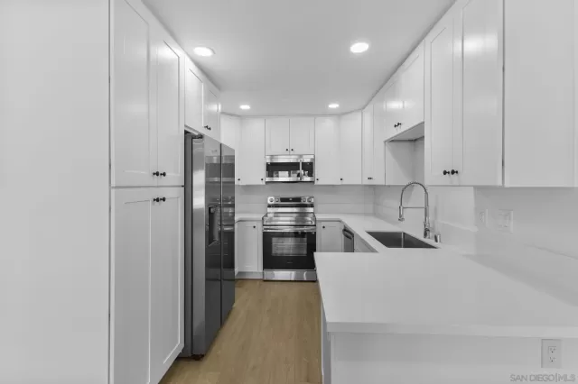 MLS: 250045213 Condo For Sale