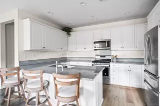 Photo #4: 250045214 Listing